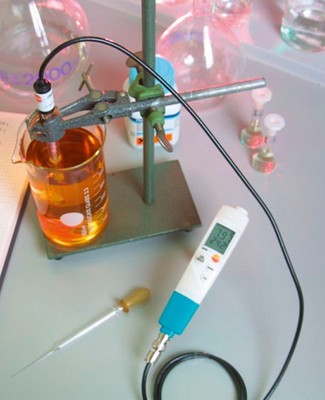 testo 206-pH3液体凝胶介质酸碱度计 实验室pH测量的高效之选
